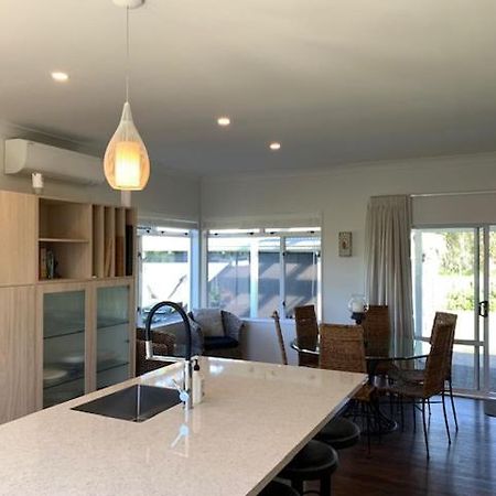 Walnut House Apartment Havelock North Luaran gambar